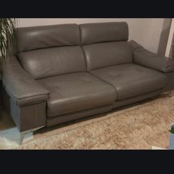 Taupe Leather Power Reclining Loveseat – Excellent Condition – $850