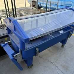 Cambro Salsa / Salad Bar