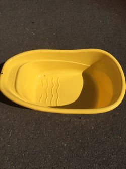 Baby bath tub