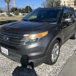 2015 Ford Explorer