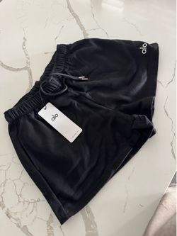 alo shorts (SML)