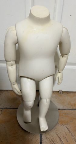 Used Articulated Baby Mannequin Asking $35 OBO !!