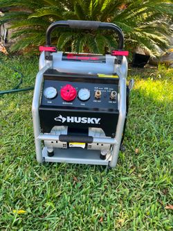 Husky
4.5 Gal. 175 PSI Portable Electric Oil-Free Quiet Twin Stack Jobsite Air Compressor w/Rubber Wheels and 2-Quick Couplers