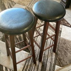 Bar Stools Nice Condition 2 For $20— Size Hight 30” Inches 