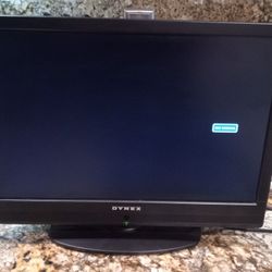 19" DYNEX LCD TV NO REMOTE 