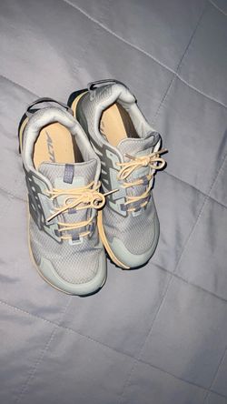 Altra size 9 women