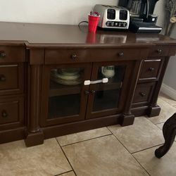 Credenza Pura Madera en Buenas Condiciones