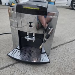 Jura Impressa F90 Coffee Machine 