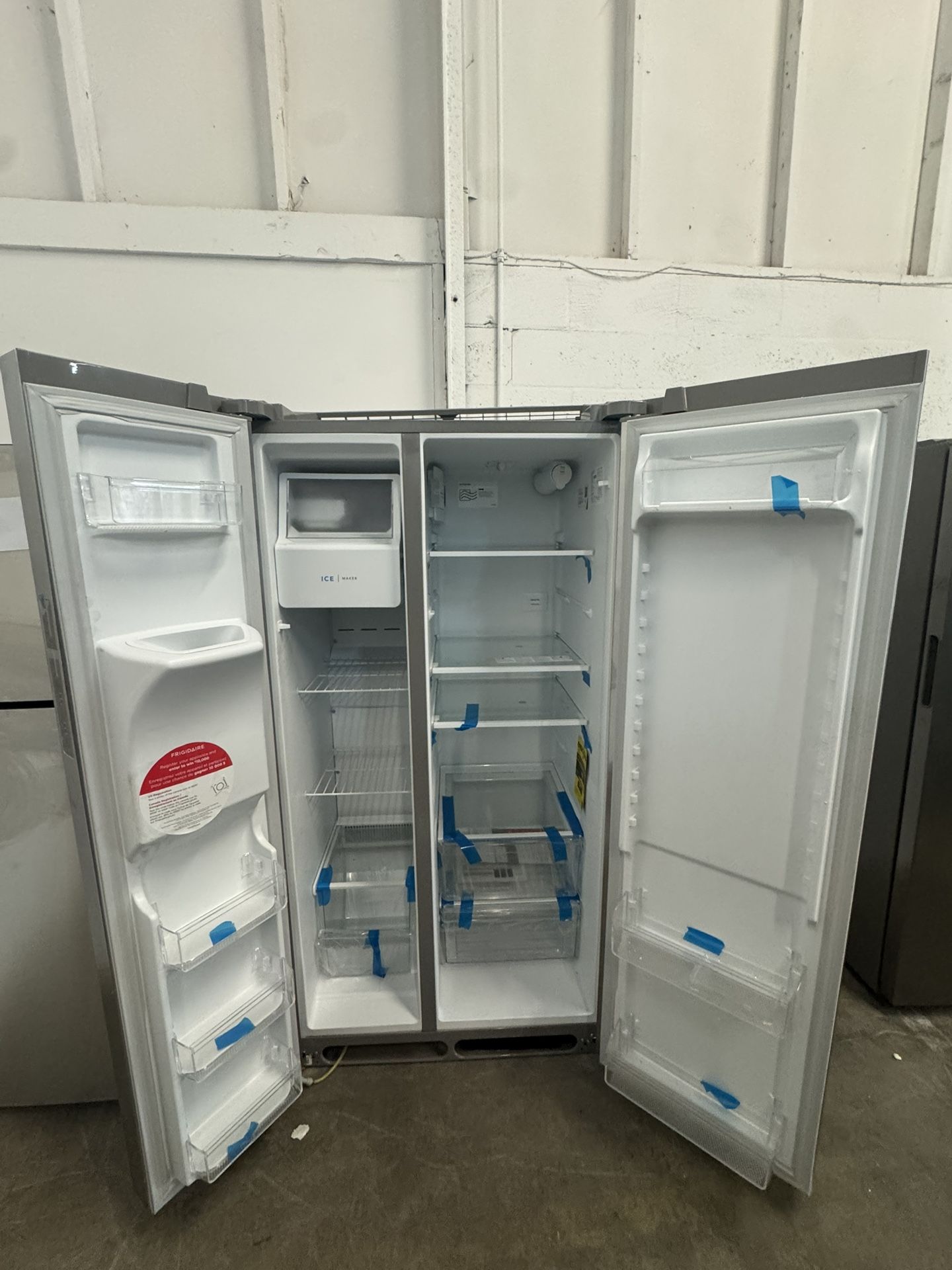 New Frigidaire 36 in. 26 cu. ft. Standard Depth Side by Side Refrigerator in Stainless Steel Fridge