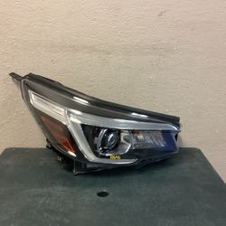 2019 2020 SUBARU FORESTER RIGHT SIDE HEADLIGHT 