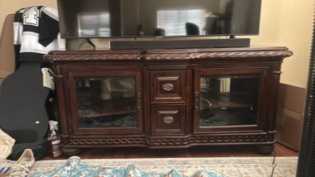 Living Room set - 5 piece Solid wood