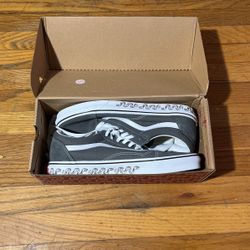 Old School Vans Size 10