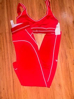 Small ALO SET bra/leggings