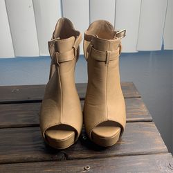 Brown High heels 