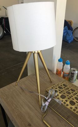 Target lamp