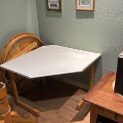 Corner Desk Top Table