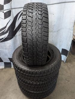 265/65r18 "Near Brand New" Winter Cat SST studless snow tires