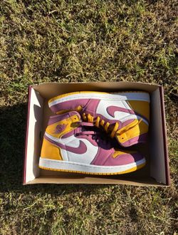 Jordan 1 High (Size 11)