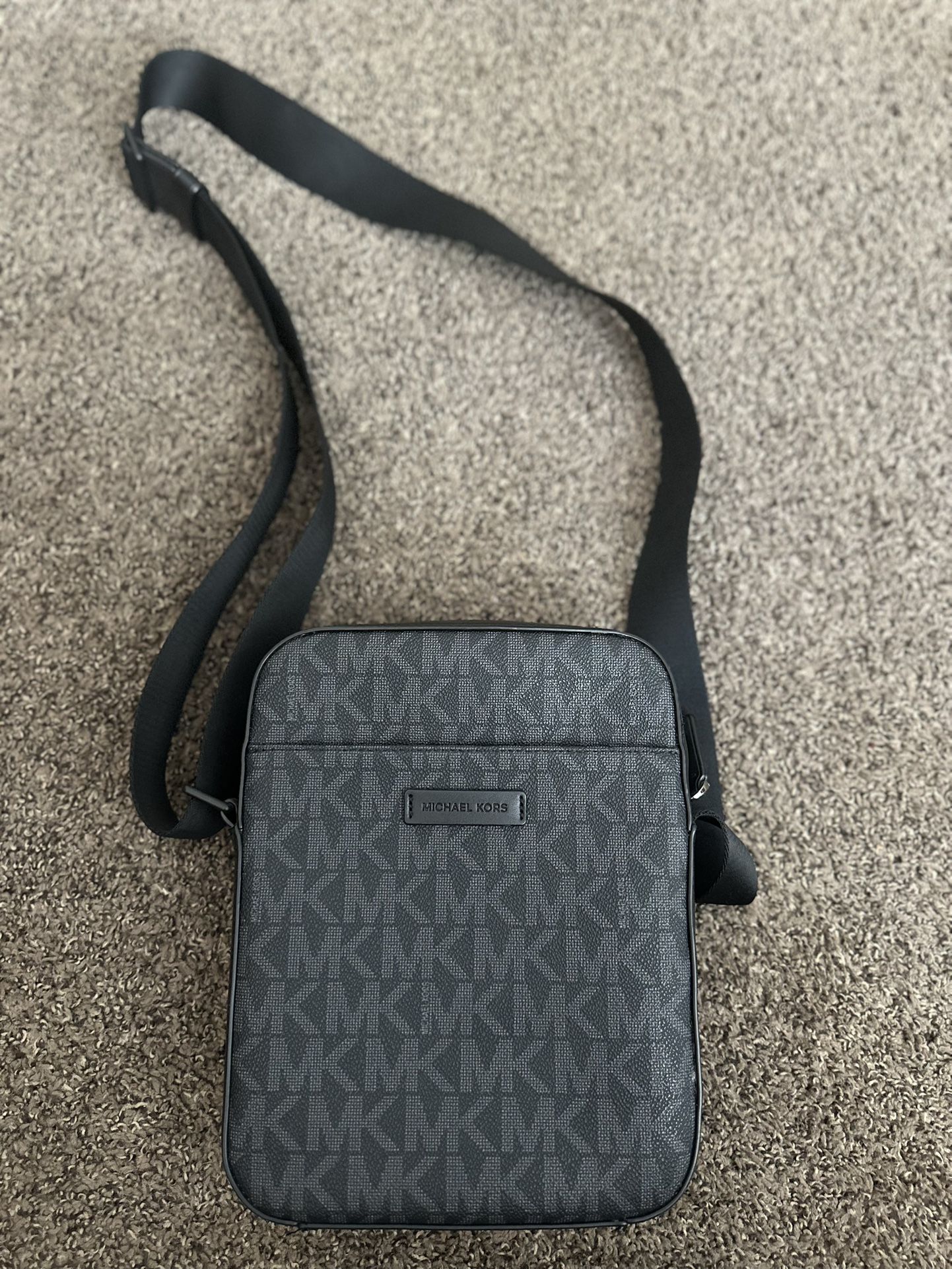 MICHEAL KORS EVERETT BAG MENS‼️