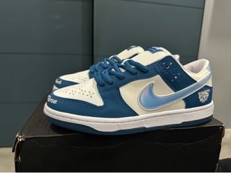 Brand new nike Dunk shoe size 10 men