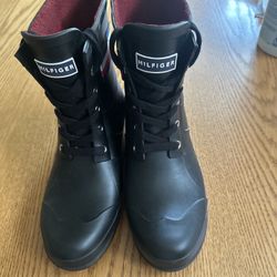 Tommy Hilfiger Women's Toniee Black Rain Boot Size 9M My wife never worned them practically new
