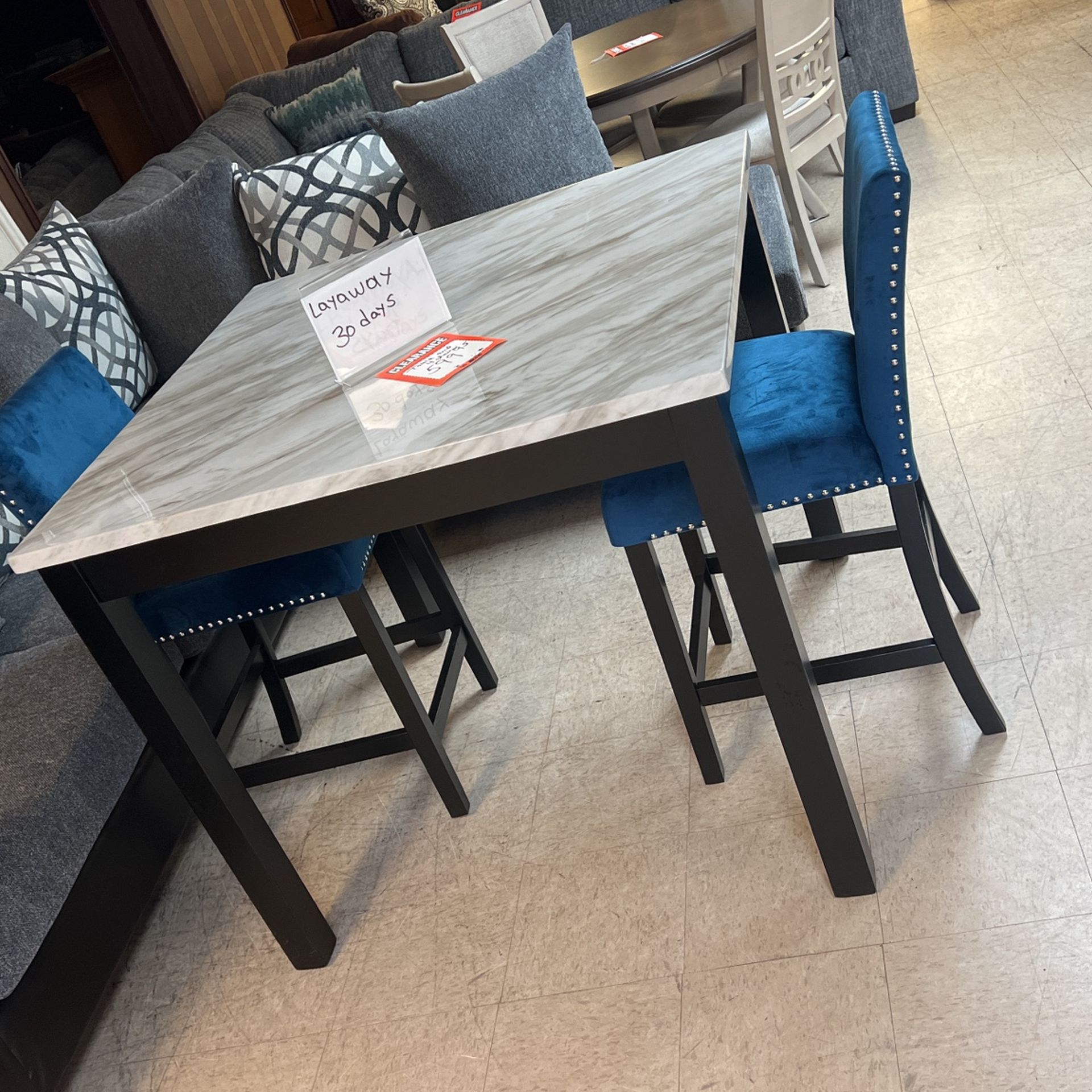 Dinette for stools 36 inch high table brand new 599