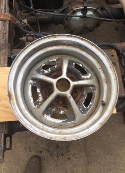 Looking for this type of ford wheel