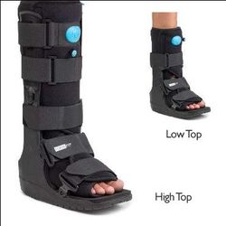 Össur Formfit Walker Air Boot Brand New enclosed in a plastic bag