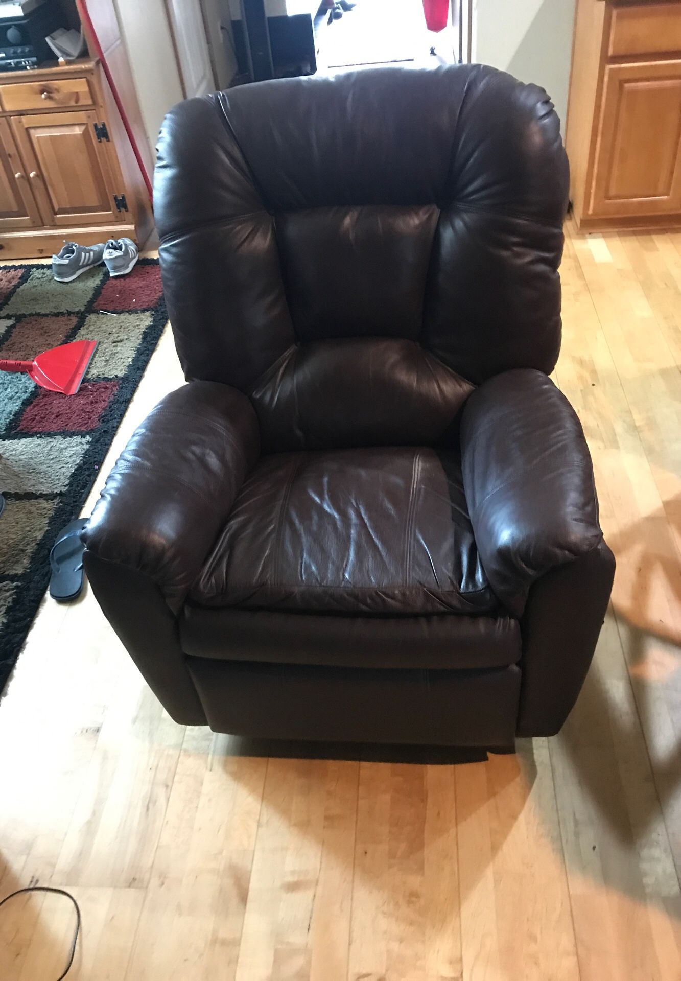 Leather recliner