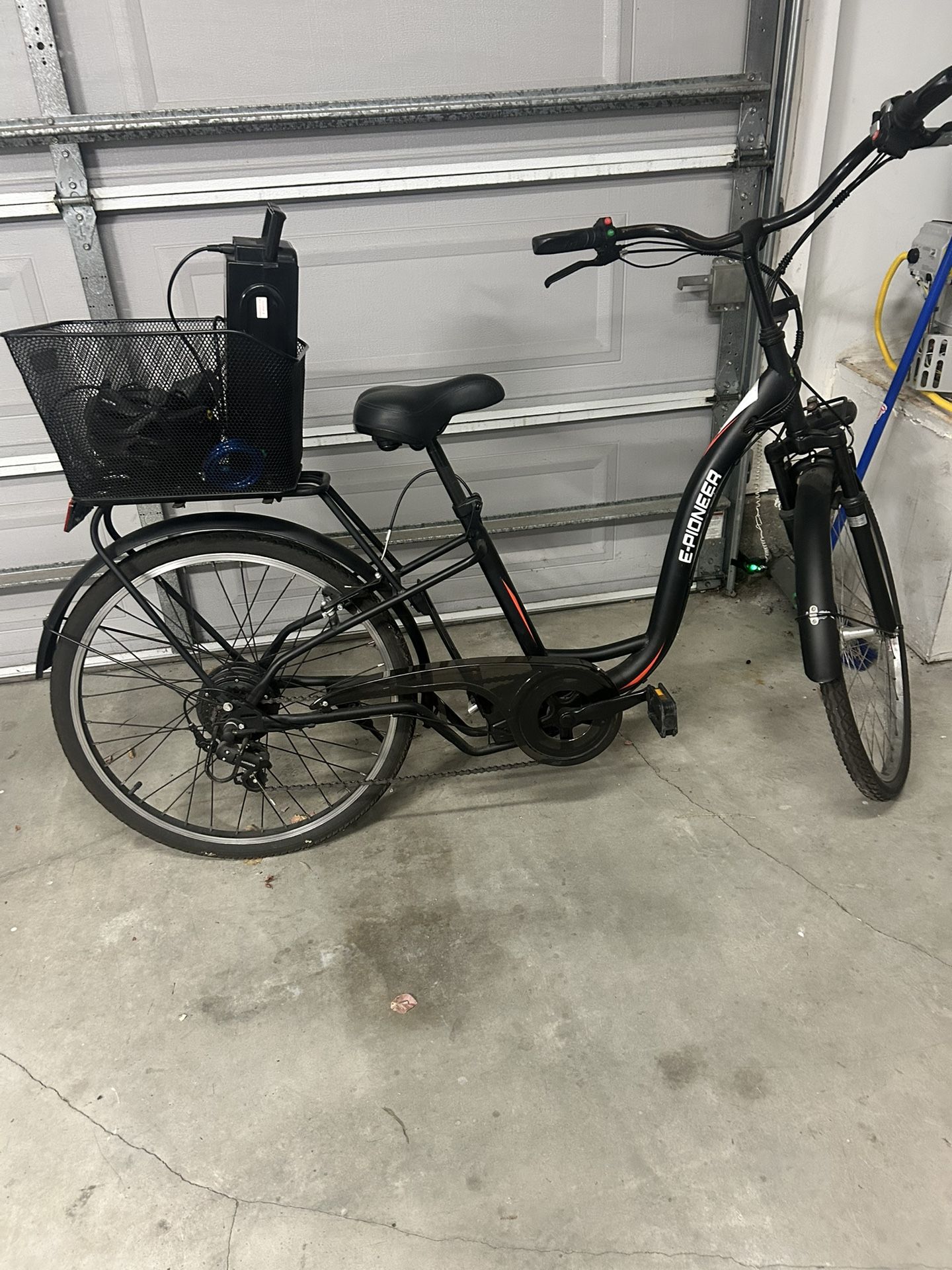 Pioneer E Bike 