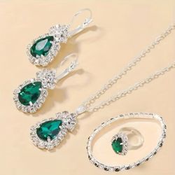 5pcs S925 Silver Vintage Luxury Women's Jewelry Set with Green Oval Pendant Necklace, Ring, Earrings, and Bracelet- Elegant Fashion for Casual Attire 