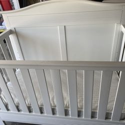 Delta Children Crib