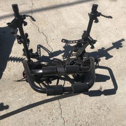Raca Para Tres Bicicletas