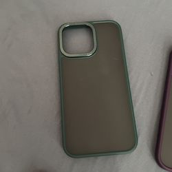iPhone 14pro And 13