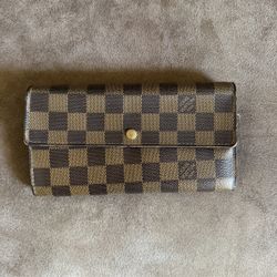 Louis Vuitton Damier Ebene Sarah Wallet