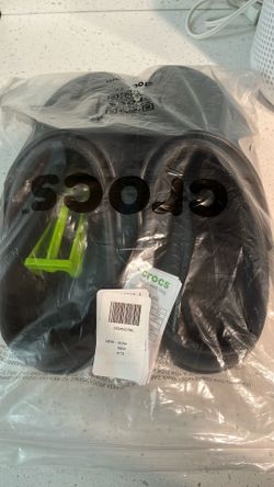 Brand New Men’s Crocs
