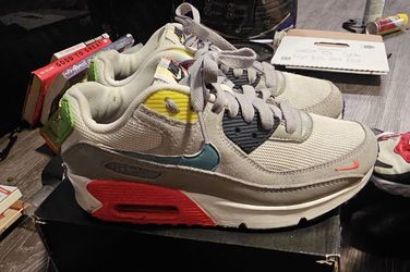 Nike Air Max 90 Eoi Grade School 4Y