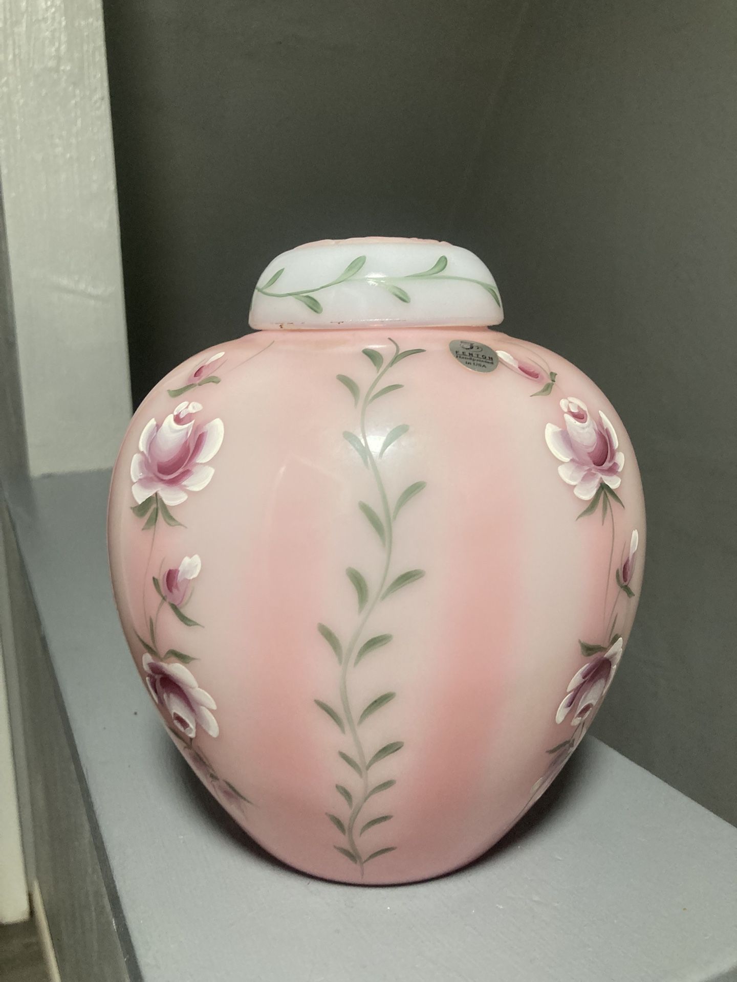 Original Fenton 2004 Rosalene Pink Glass Ginger Jar— Gold Treasures Collection