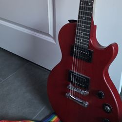 Epiphone Les Paul Vintage Edition and Fender Mini Amp