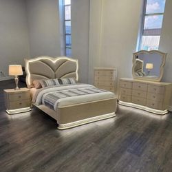 Queen Bedroom Set. New And Luxury. Ask For Price 