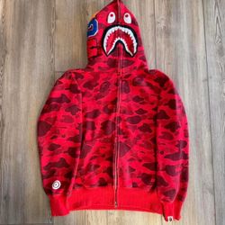 BAPE SWEATER