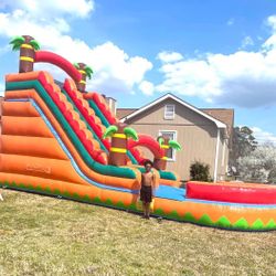 14 X 26ft Inflatable Waterslide/Great investment 
