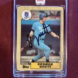 1987 Topps Autograph George Brett #400 Kansas City Royals MLB Baseball Card