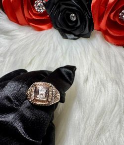 beautiful rings! different models