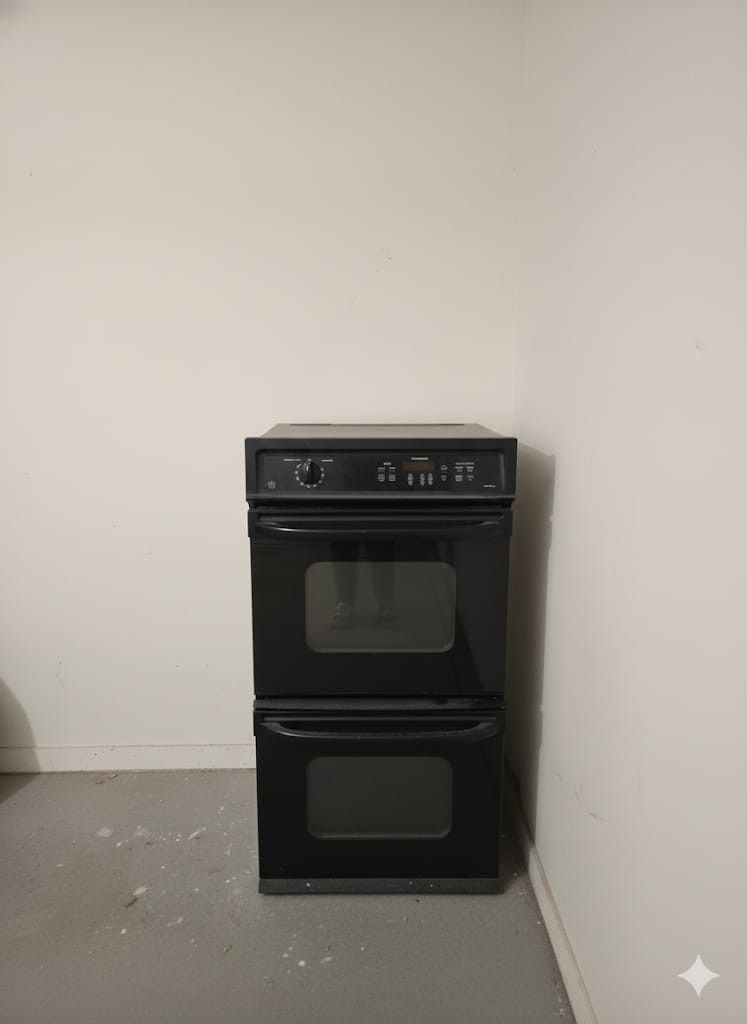 Double Oven And Microwave 