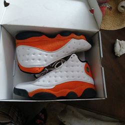 Air Jordan 13  Retro 