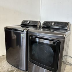 LG Washer And Dryer Set 