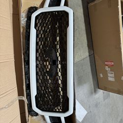 2018 Ford F150 Front Grill Oxford White 
