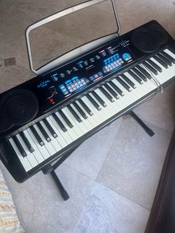 Carlo Robelli CK60 Electronic Keyboard
