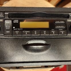 2004 Honda Civic OEM CD Player Stereo